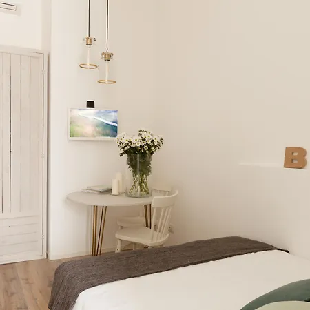 Ca Bela - Lambrate Flat 1 Апартаменты *